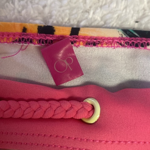 Op bikini swimsuit Size Medium - Picture 10 of 15